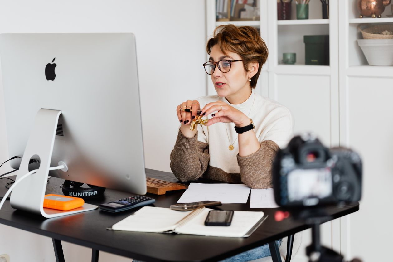Tecnologia para Mulheres: Gadgets que Facilitam o Dia a Dia